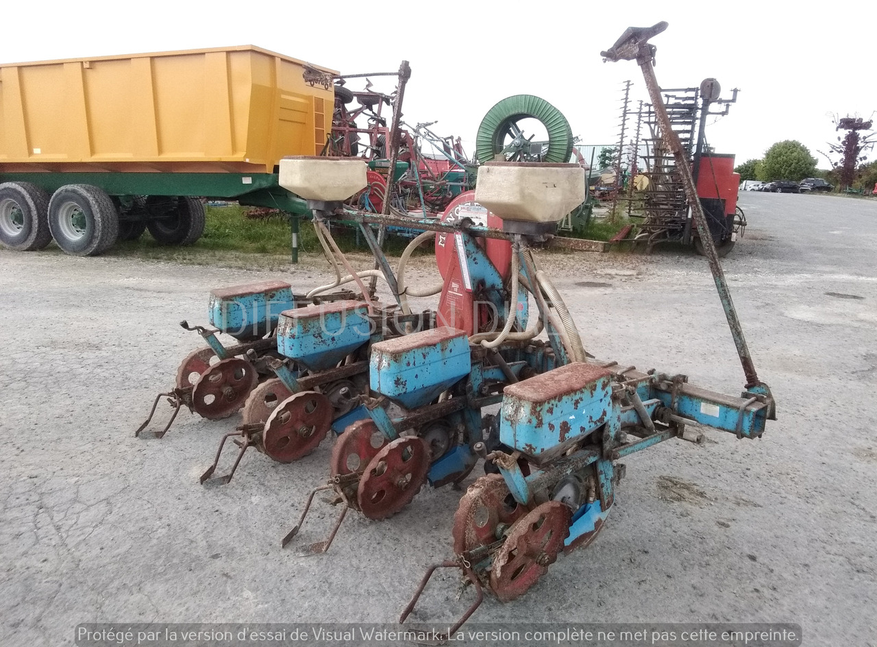 MONOSEM SEMOIR MONOGRAINE PNU - Precision sowing machine: picture 3 MONOSEM SEMOIR MONOGRAINE PNU - Precision sowing machine: picture 3
