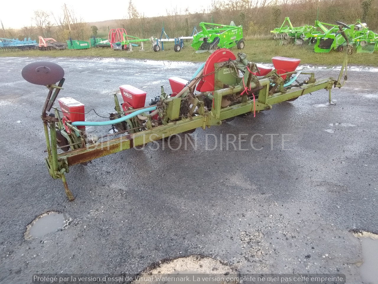 NODET SEMOIR MONOGRAINE PN II - Precision sowing machine: picture 2 NODET SEMOIR MONOGRAINE PN II - Precision sowing machine: picture 2