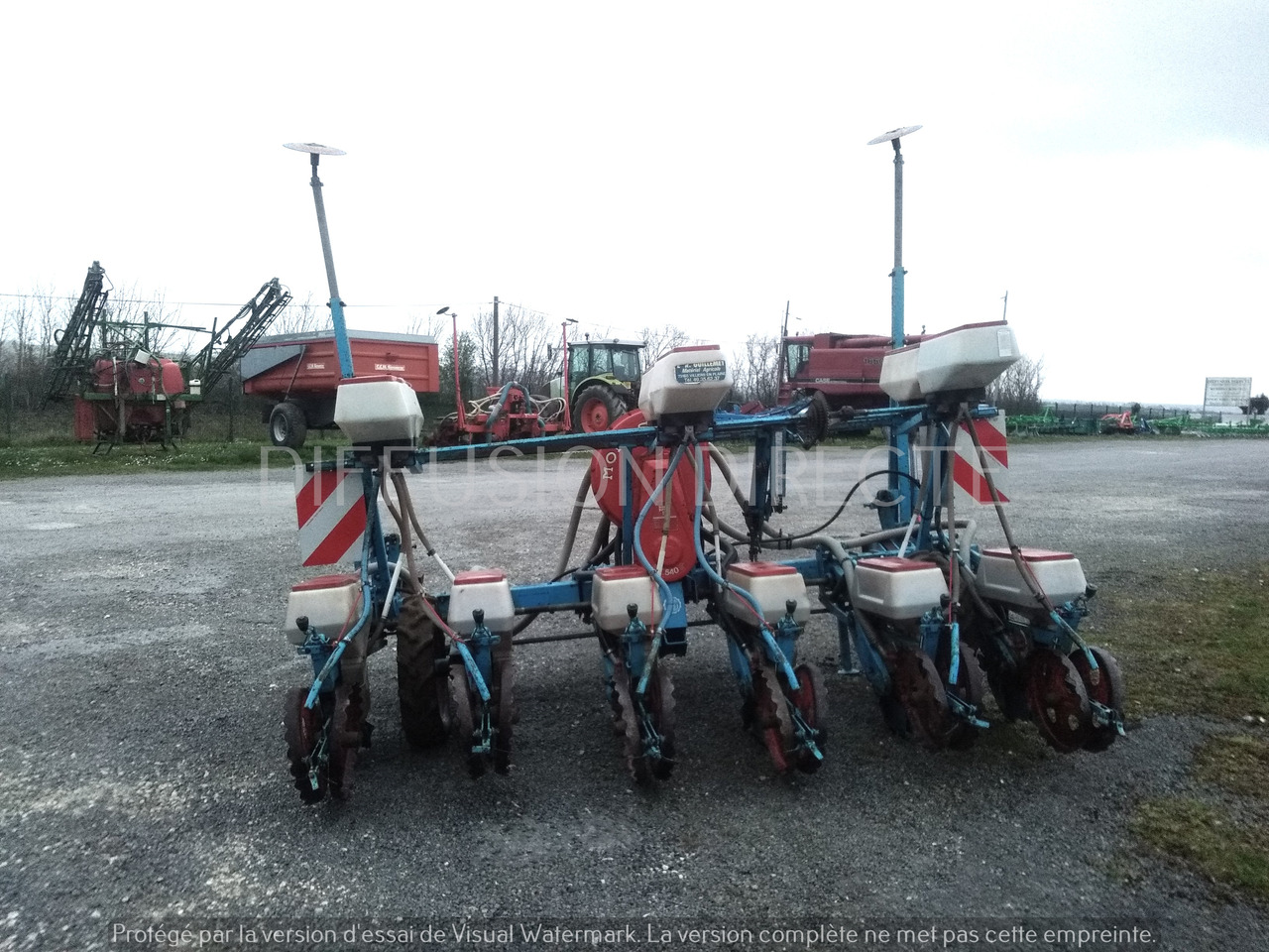 RIBOULEAU SEMOIR MONOGRAINE PNU - Precision sowing machine: picture 3 RIBOULEAU SEMOIR MONOGRAINE PNU - Precision sowing machine: picture 3