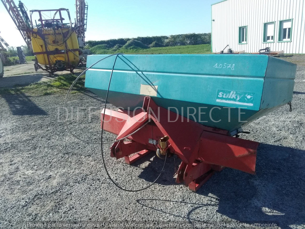 SULKY DISTRIBUTEUR D'ENGRAIS DPX 1155 - Fertilizer spreader: picture 2 SULKY DISTRIBUTEUR D'ENGRAIS DPX 1155 - Fertilizer spreader: picture 2