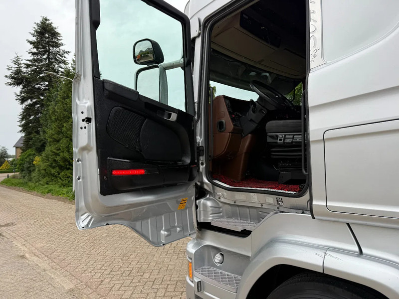 Tractor unit Scania R580 4X2 EUR6 Retader Full Air 2x Tank: picture 19