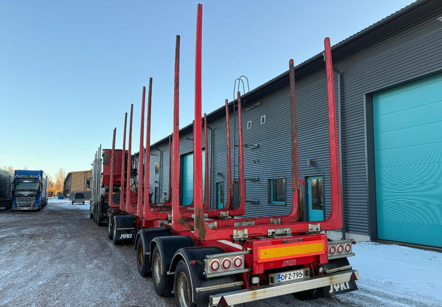 Mercedes-BenzArocs 8x4 - Timber truck, Crane truck: picture 5 Mercedes-BenzArocs 8x4 - Timber truck, Crane truck: picture 5