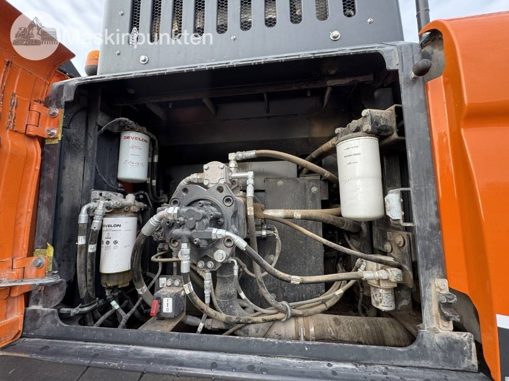 Leasing of Doosan DX 300 LC  Doosan DX 300 LC: picture 36