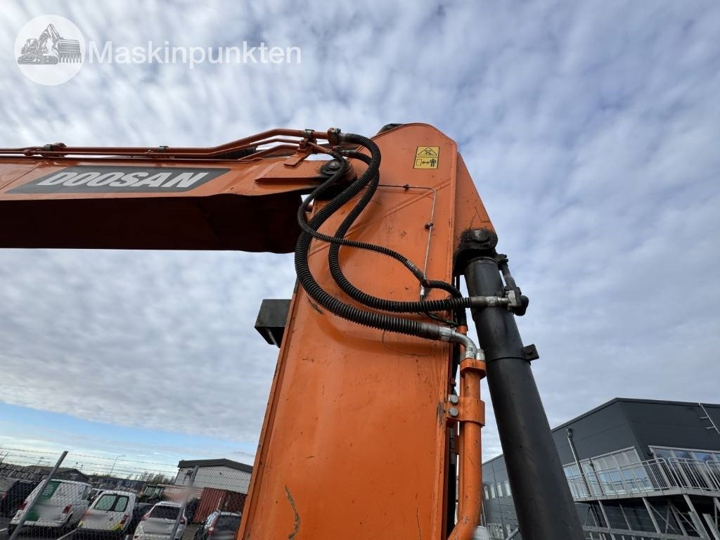 Leasing of Doosan DX 300 LC  Doosan DX 300 LC: picture 44