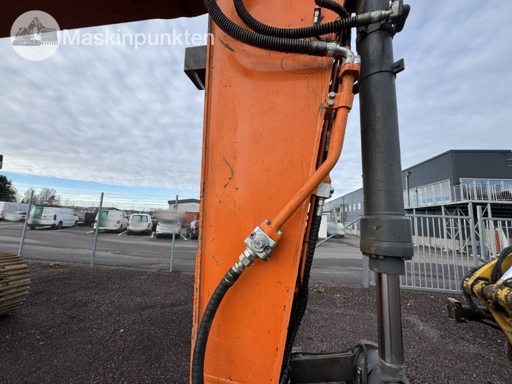 Leasing of Doosan DX 300 LC  Doosan DX 300 LC: picture 45