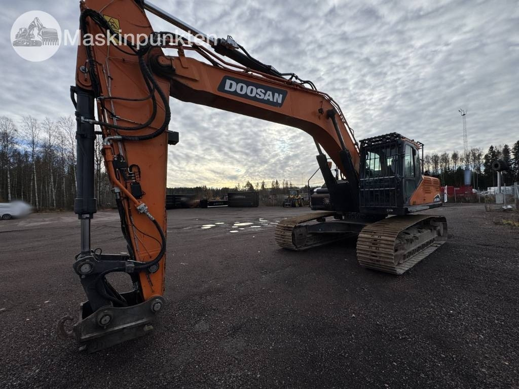 Doosan DX 300 LC - Crawler excavator: picture 1 Doosan DX 300 LC - Crawler excavator: picture 1