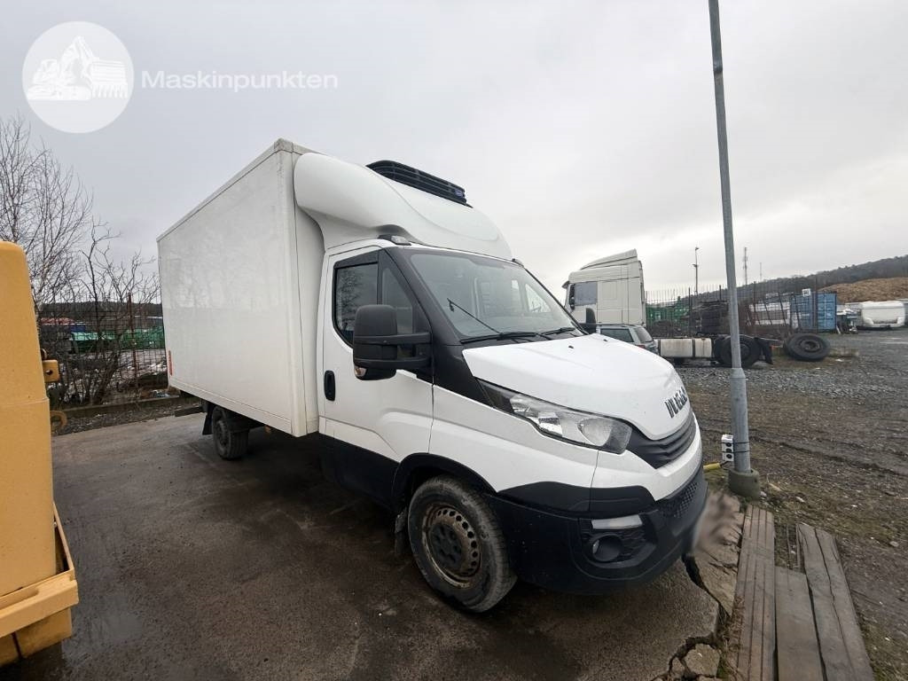 Iveco Daily 35 S16 - Refrigerated van: picture 3 Iveco Daily 35 S16 - Refrigerated van: picture 3