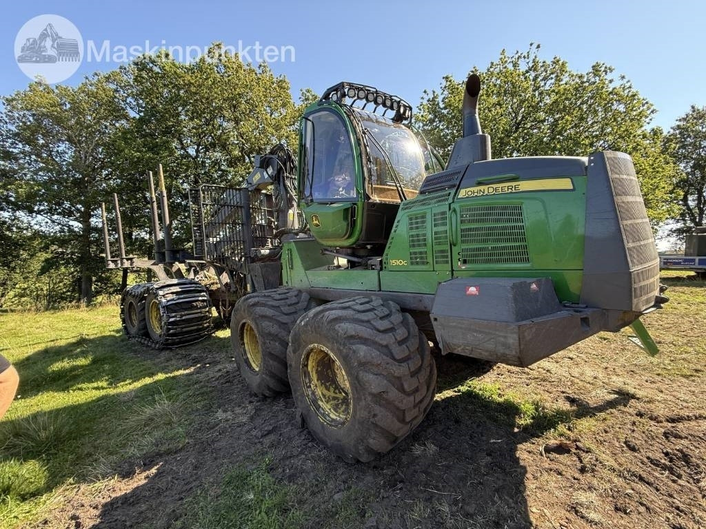 John Deere 1510 G - Forwarder: picture 3 John Deere 1510 G - Forwarder: picture 3