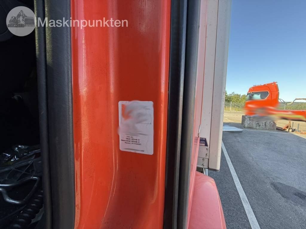 Refrigerator truck Mercedes-Benz Actros 2551: picture 8 Refrigerator truck Mercedes-Benz Actros 2551: picture 8