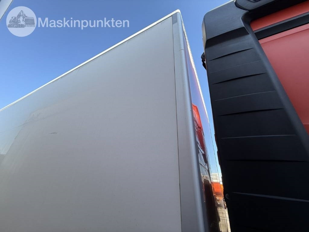 Refrigerator truck Mercedes-Benz Actros 2551: picture 43 Refrigerator truck Mercedes-Benz Actros 2551: picture 43