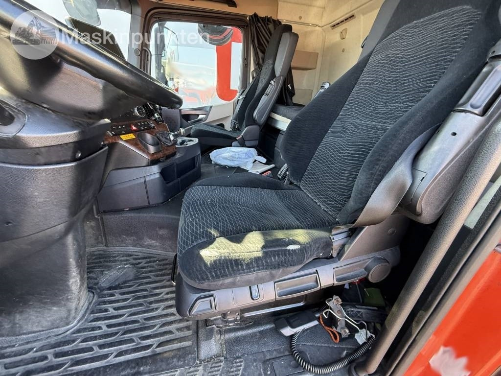 Refrigerator truck Mercedes-Benz Actros 2551: picture 13 Refrigerator truck Mercedes-Benz Actros 2551: picture 13