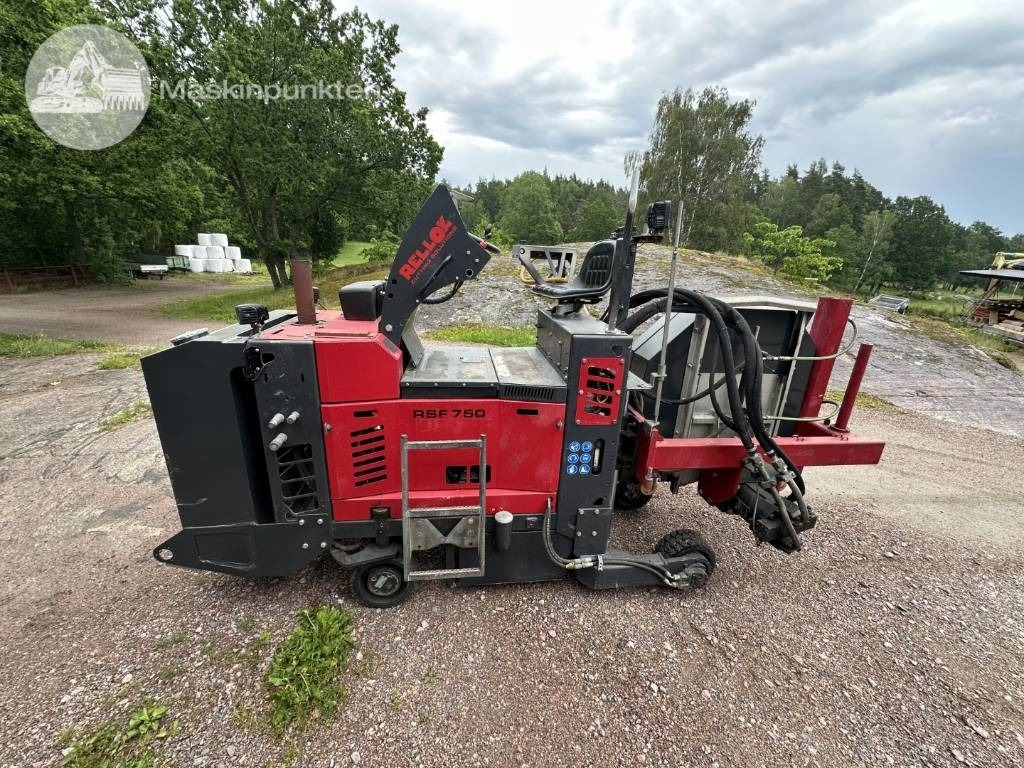 Rellock RSF 750 - Trencher: picture 1 Rellock RSF 750 - Trencher: picture 1