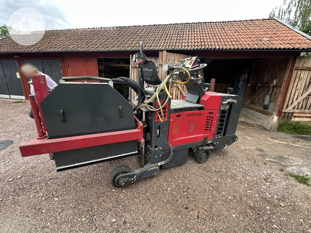 Rellock RSF 750 - Trencher: picture 5 Rellock RSF 750 - Trencher: picture 5