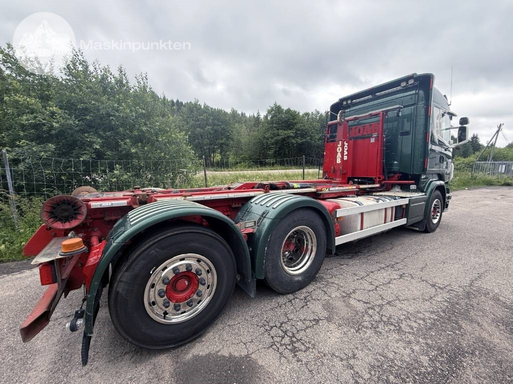 Scania R 520 LB  - Hook lift truck: picture 5 Scania R 520 LB  - Hook lift truck: picture 5