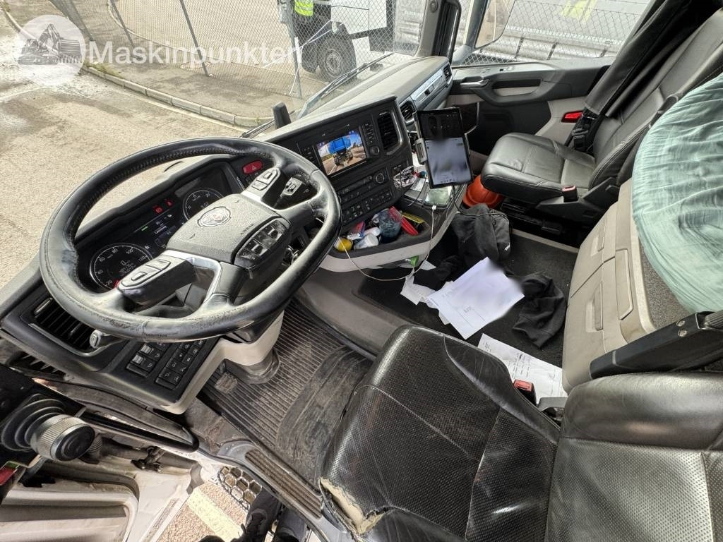 Hook lift truck Scania R 580 EKIPAGE: picture 32
