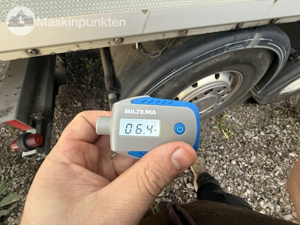 Box truck Scania R 580: picture 36