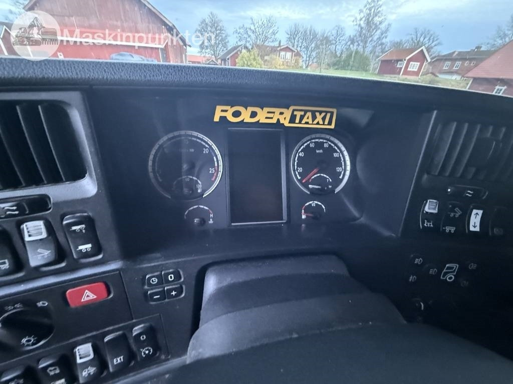 Box truck Scania R 580: picture 45