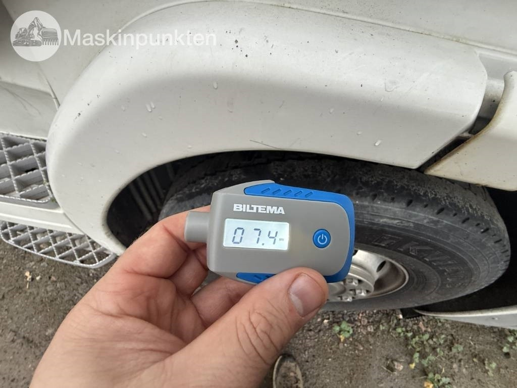 Box truck Scania R 580: picture 33