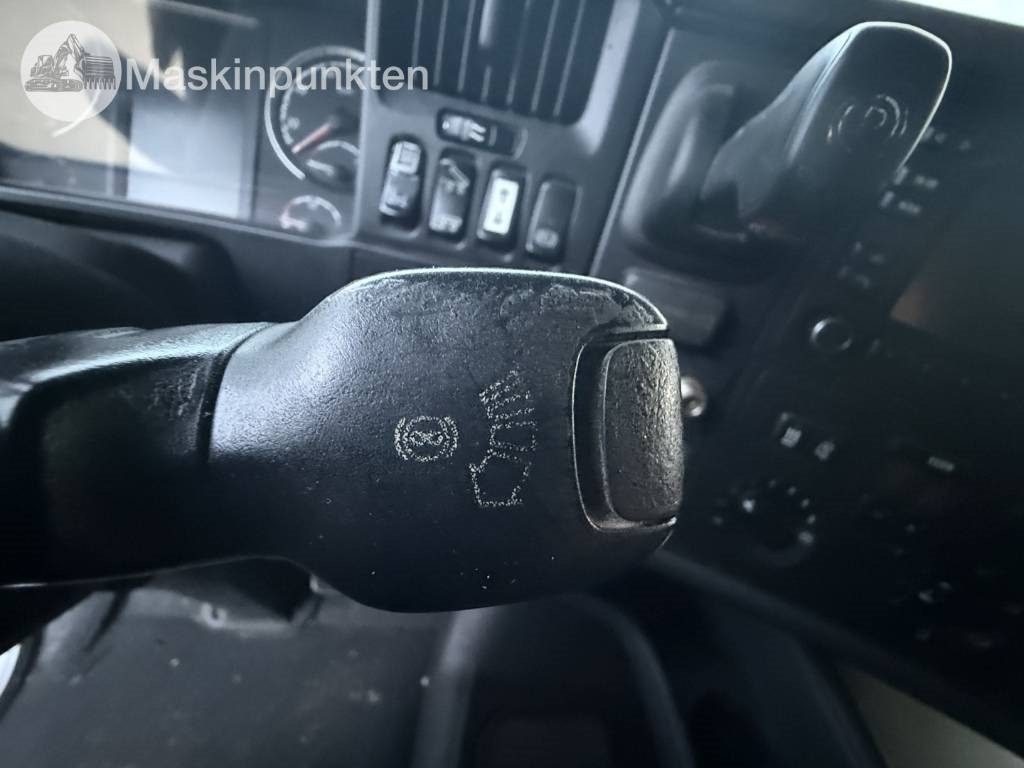 Box truck Scania R 580: picture 50