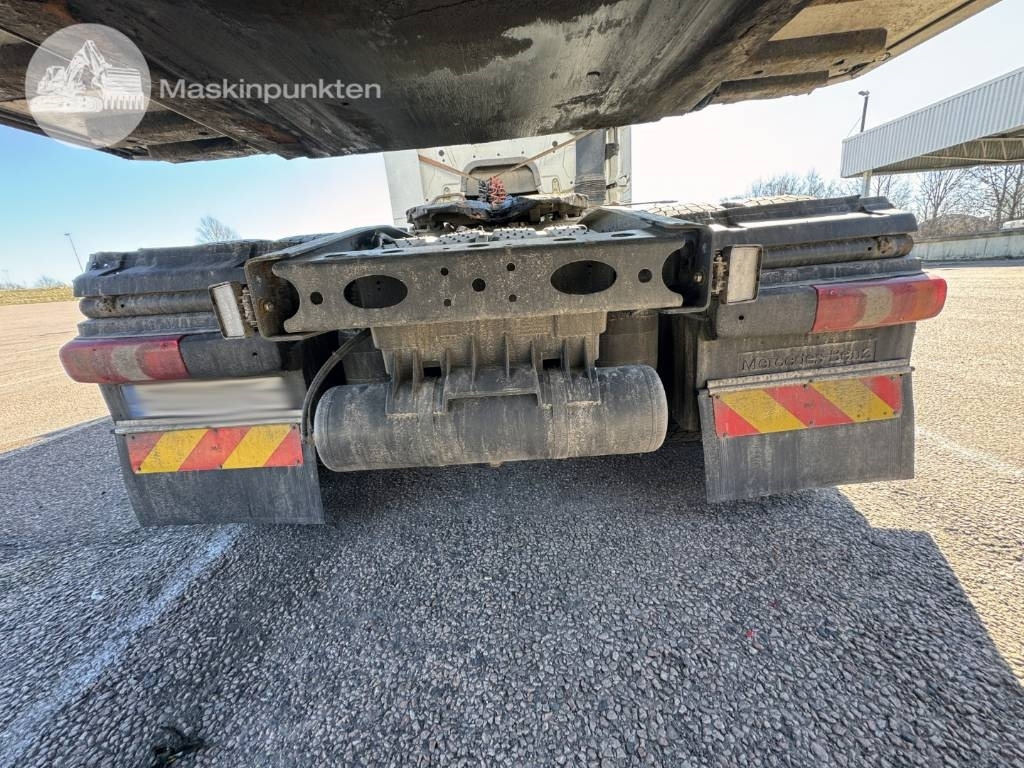 Mercedes-Benz Actros 1843 - Tractor unit: picture 5 Mercedes-Benz Actros 1843 - Tractor unit: picture 5