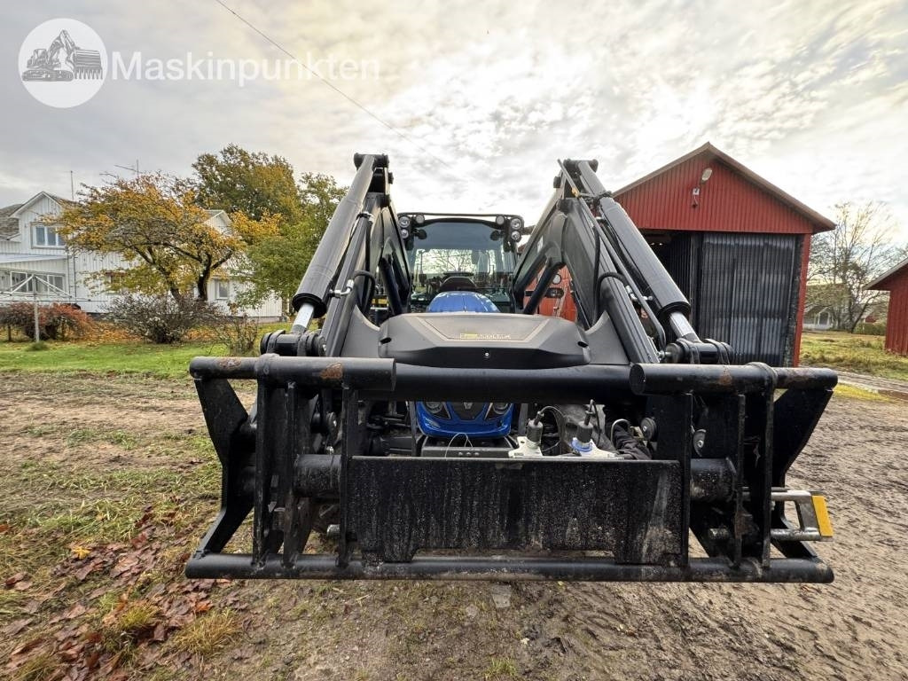 Valtra Valmet A 114 - Farm tractor: picture 5 Valtra Valmet A 114 - Farm tractor: picture 5