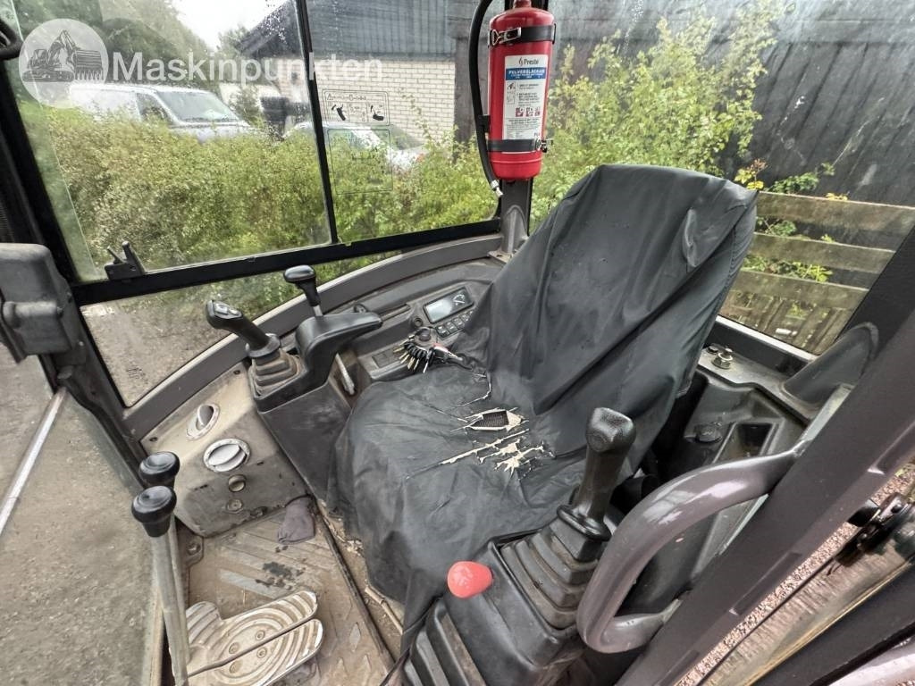 Mini excavator Volvo EC 18 C: picture 50 Mini excavator Volvo EC 18 C: picture 50