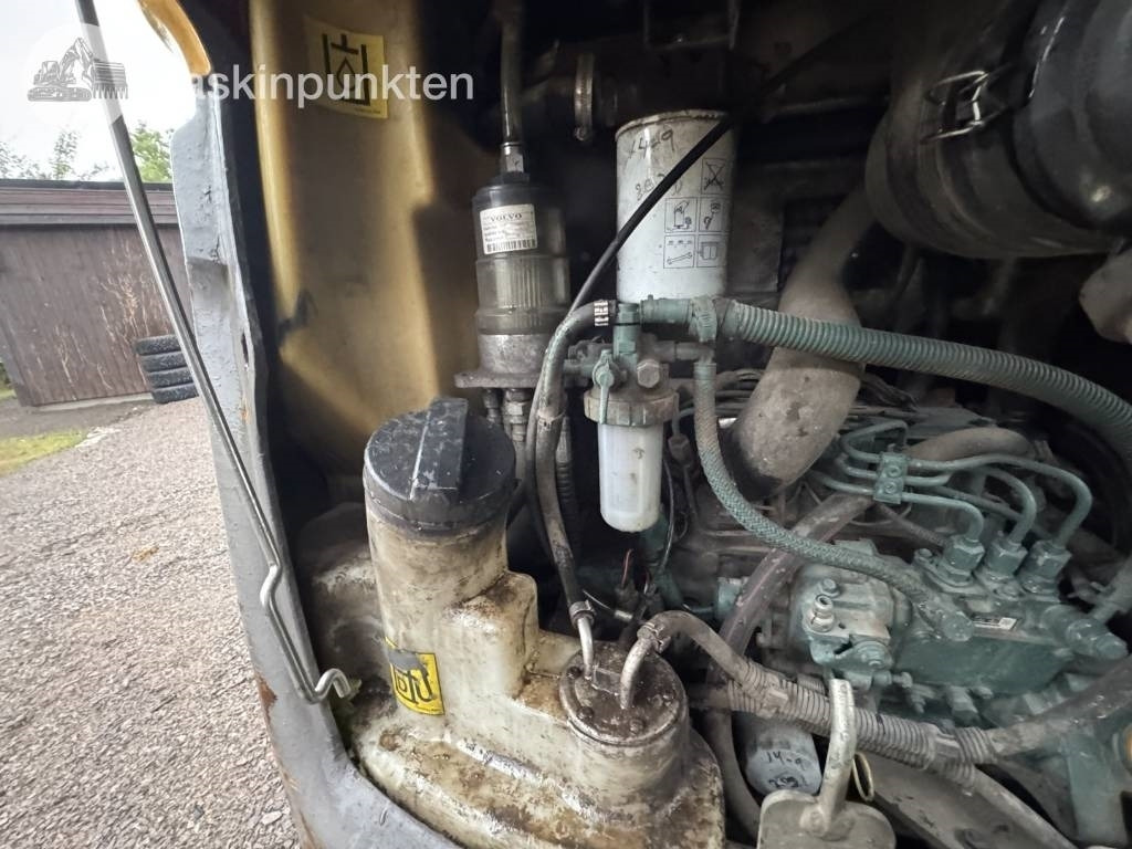 Mini excavator Volvo EC 18 C: picture 27 Mini excavator Volvo EC 18 C: picture 27