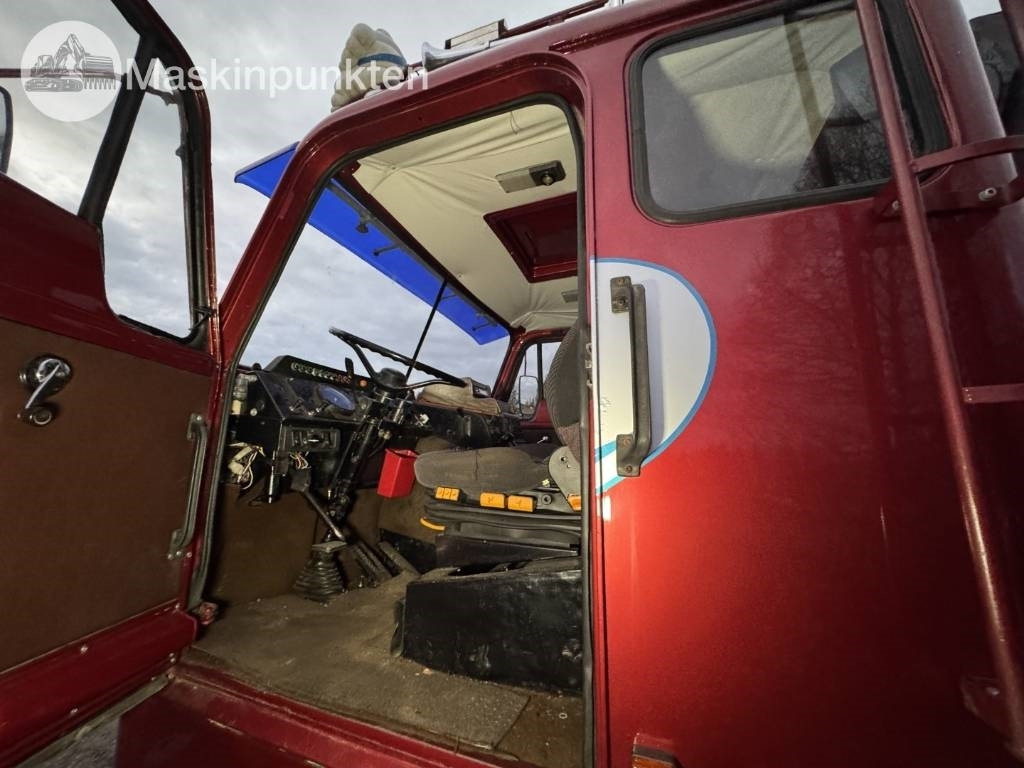 Tipper Volvo F 89-42: picture 39