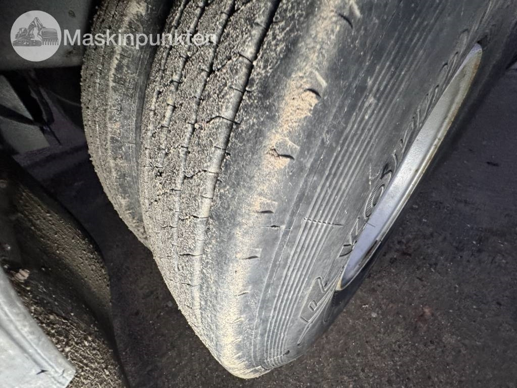 Tipper Volvo F 89-42: picture 23