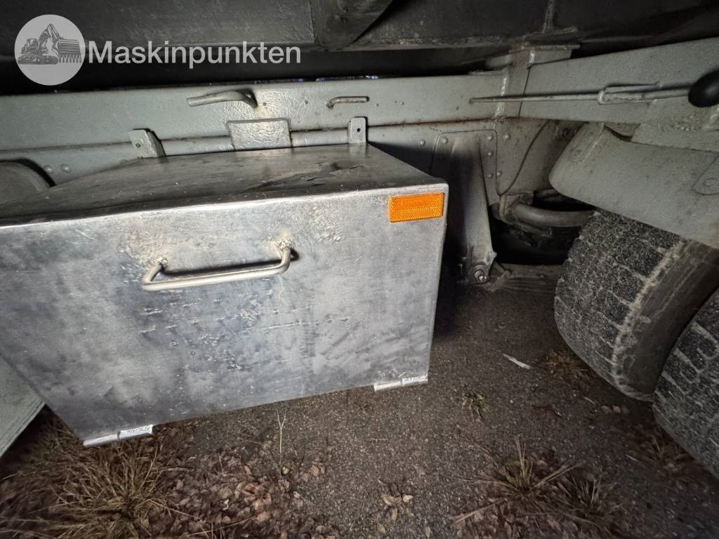 Tipper Volvo F 89-42: picture 13