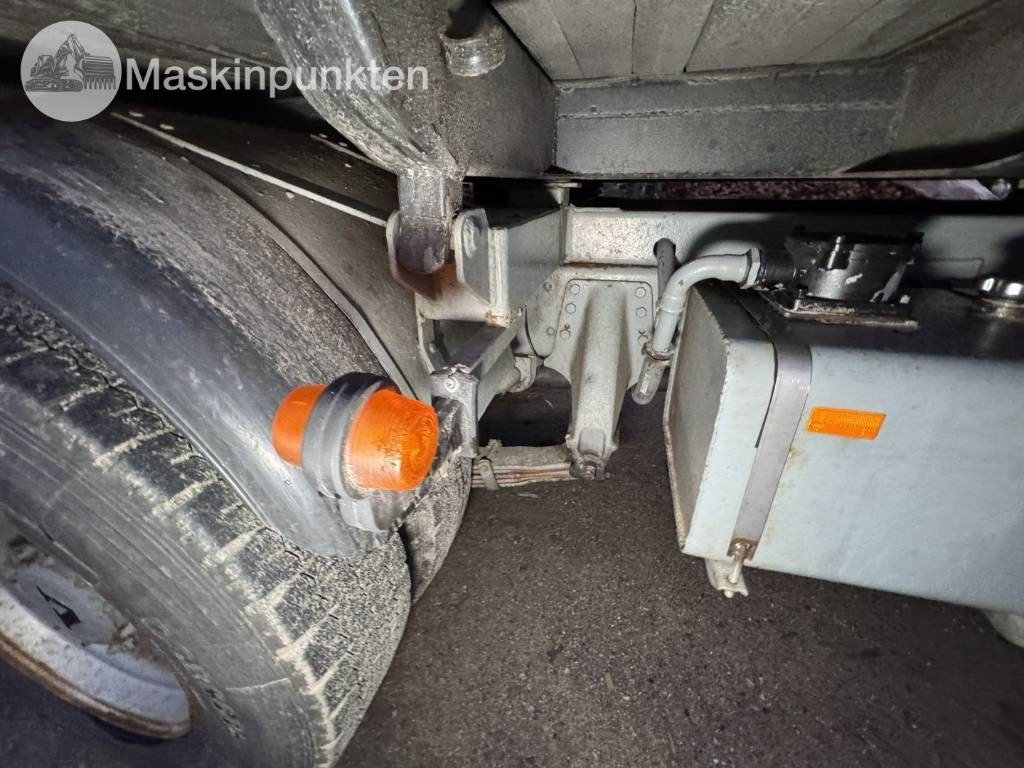 Tipper Volvo F 89-42: picture 27