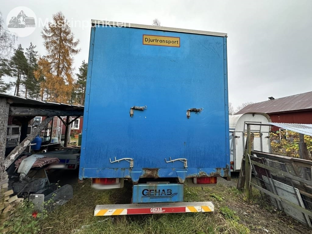 Volvo FH 12 - Livestock truck: picture 5 Volvo FH 12 - Livestock truck: picture 5