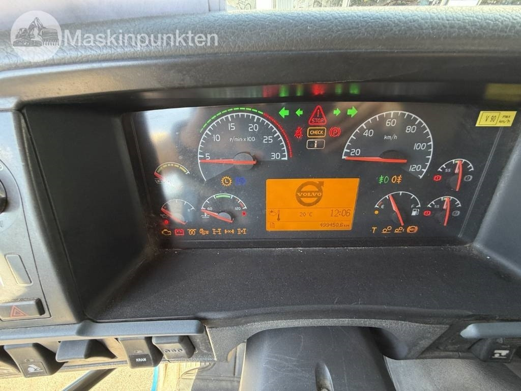 Hook lift truck Volvo FH 520: picture 27