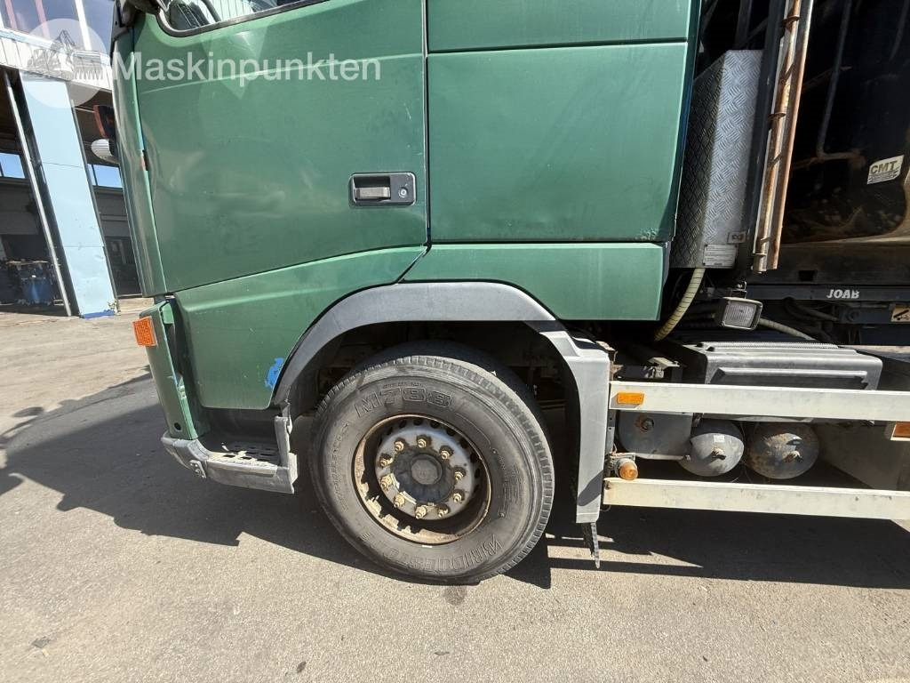 Hook lift truck Volvo FH 520: picture 8