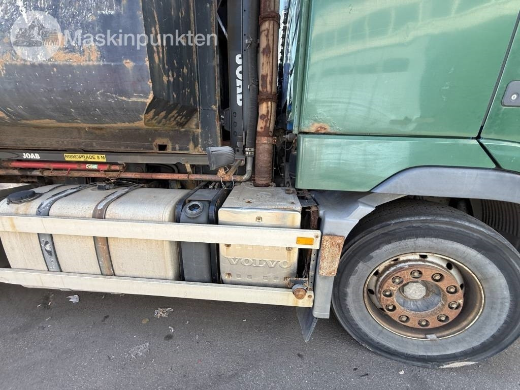 Hook lift truck Volvo FH 520: picture 43