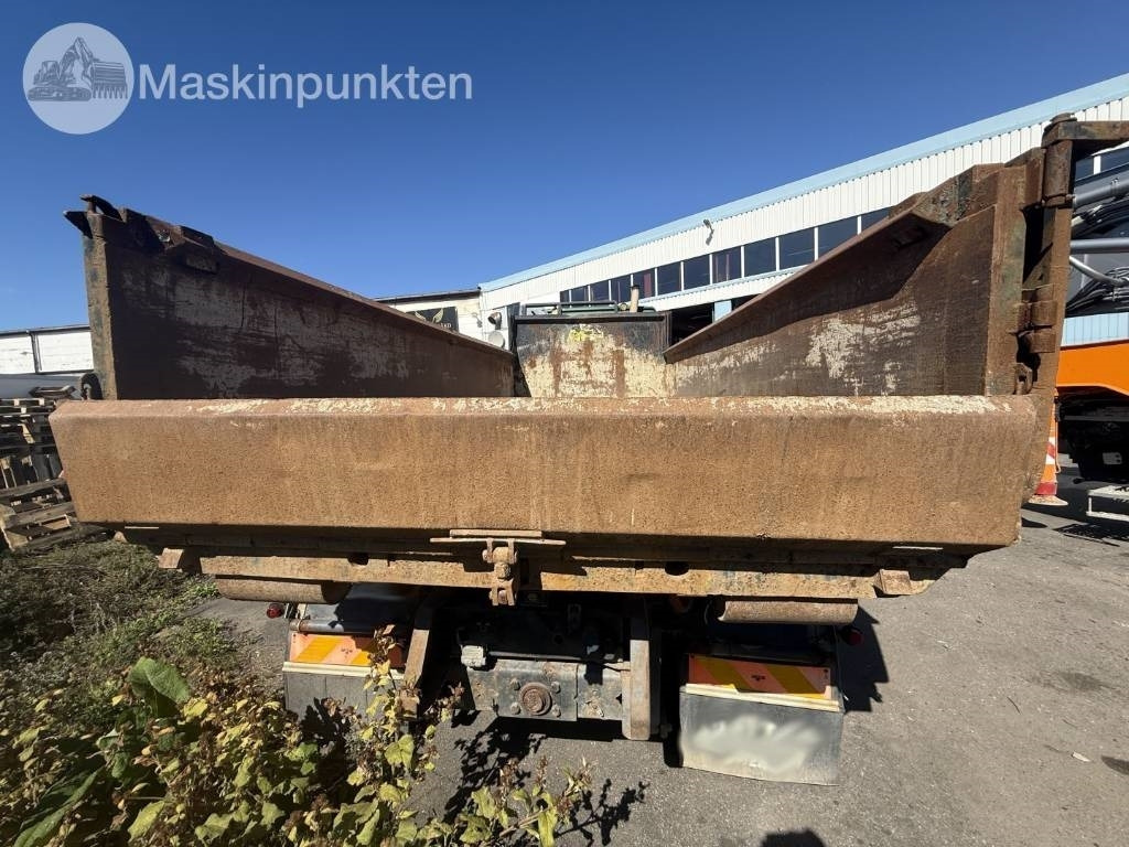 Hook lift truck Volvo FH 520: picture 6