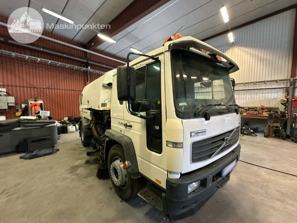 Volvo FL 618 - Garbage truck: picture 3 Volvo FL 618 - Garbage truck: picture 3