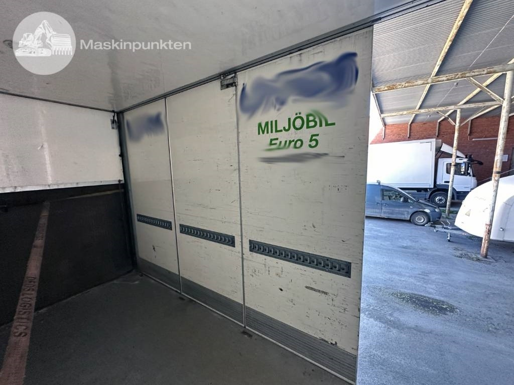 Leasing of Volvo FM 300  Volvo FM 300: picture 32