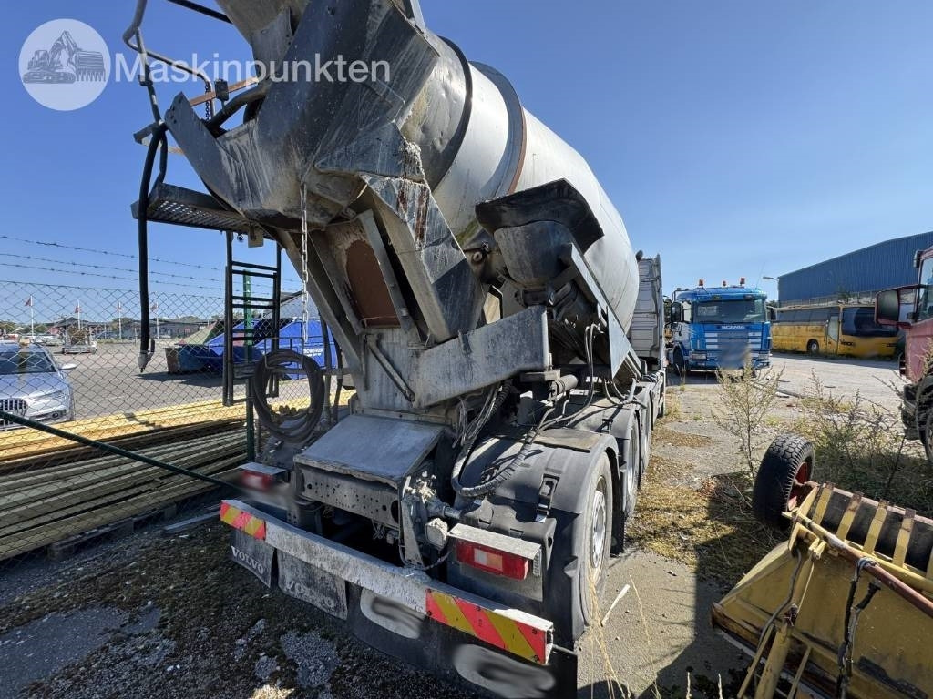 Volvo FM 440 - Concrete mixer truck: picture 3 Volvo FM 440 - Concrete mixer truck: picture 3