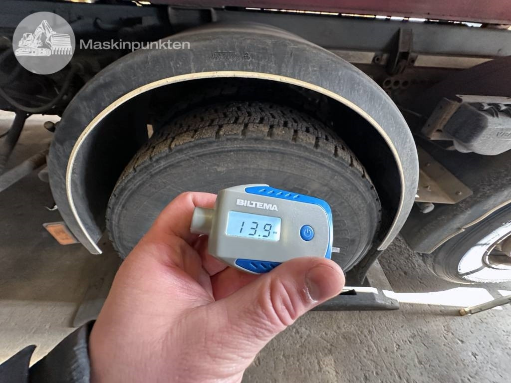 Container transporter/ Swap body truck Volvo FM 460 LAXO TMA: picture 43