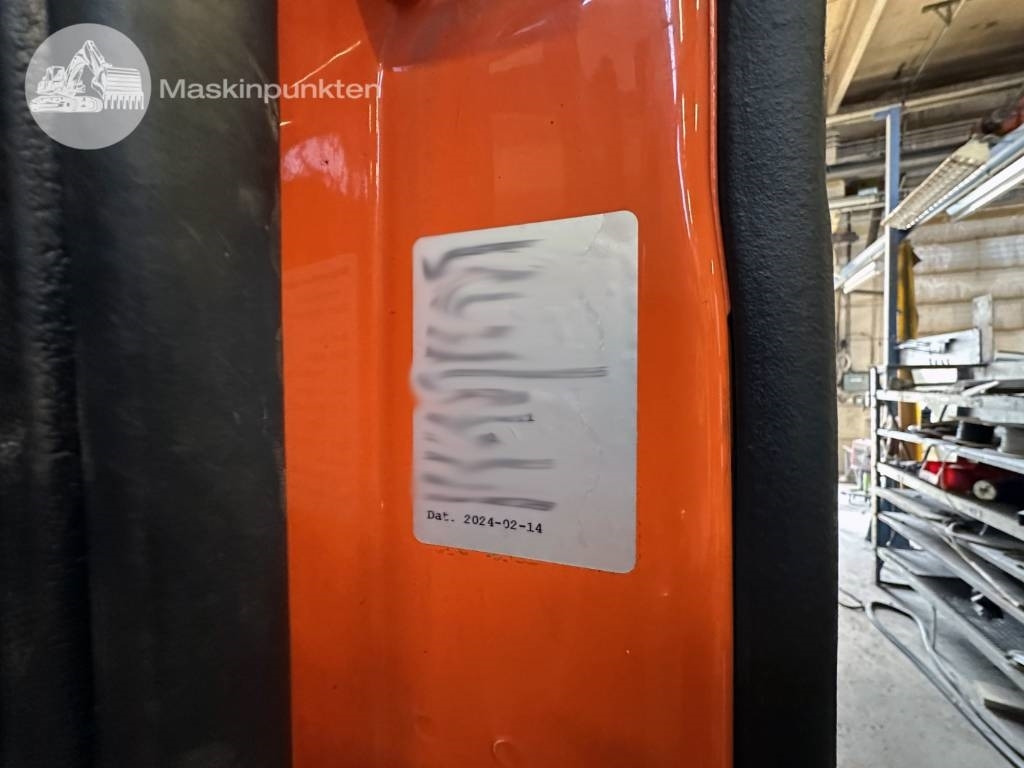 Container transporter/ Swap body truck Volvo FM 460 LAXO TMA: picture 10