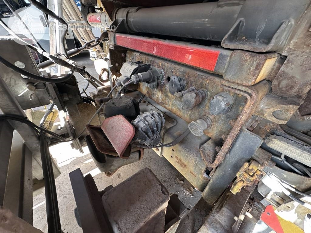 Container transporter/ Swap body truck Volvo FM 460 LAXO TMA: picture 50