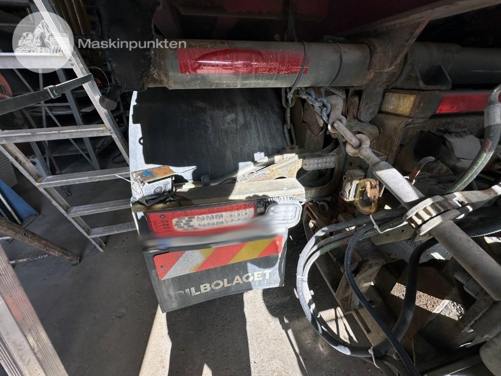 Container transporter/ Swap body truck Volvo FM 460 LAXO TMA: picture 47