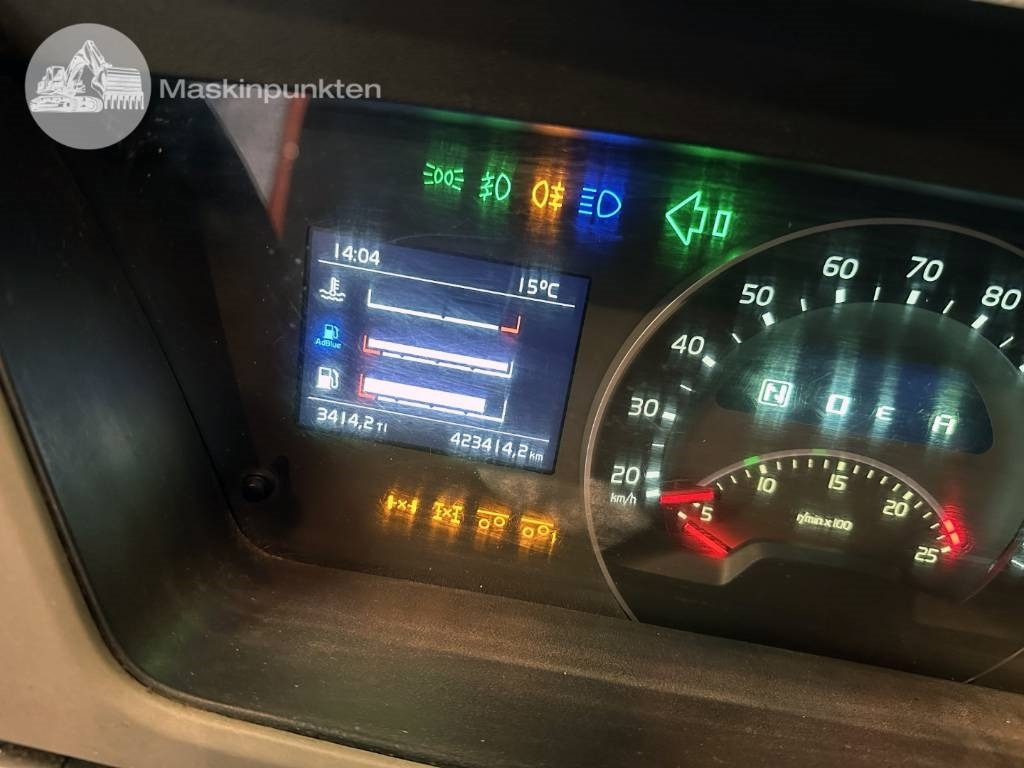 Container transporter/ Swap body truck Volvo FM 460 LAXO TMA: picture 30