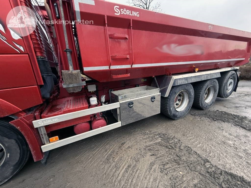 Tipper Volvo FMX 540: picture 28