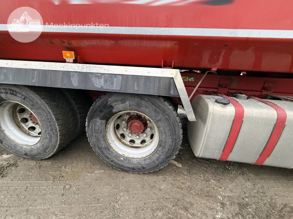 Tipper Volvo FMX 540: picture 32