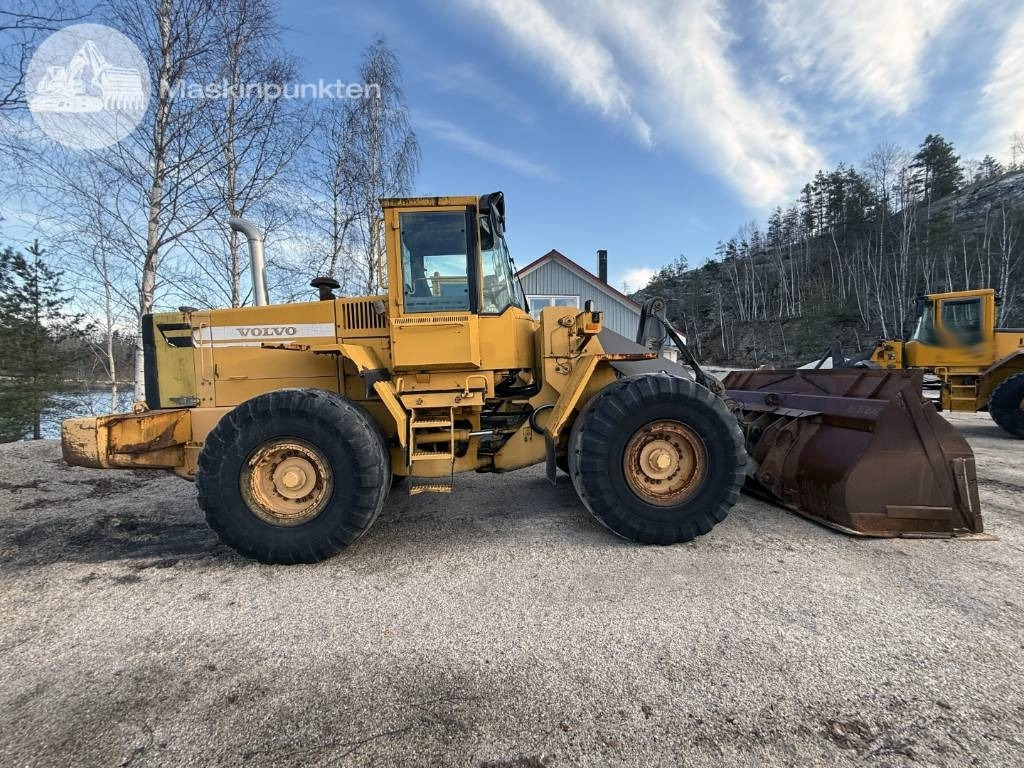 Volvo L 120 C - Wheel loader: picture 2 Volvo L 120 C - Wheel loader: picture 2