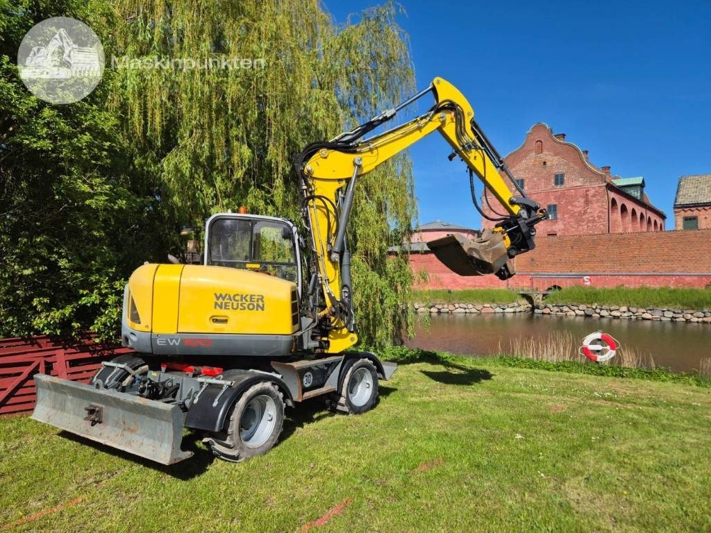 Wacker Neuson EW 100 med vagn - Wheel excavator: picture 4 Wacker Neuson EW 100 med vagn - Wheel excavator: picture 4