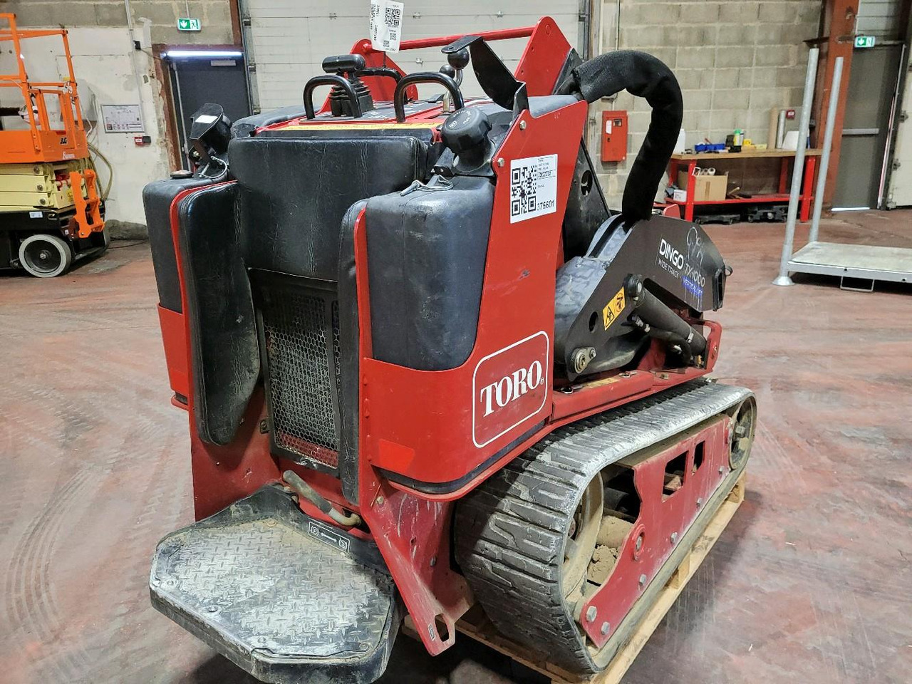 DIVERS DINGO TX 1000 - Compact track loader: picture 4 DIVERS DINGO TX 1000 - Compact track loader: picture 4