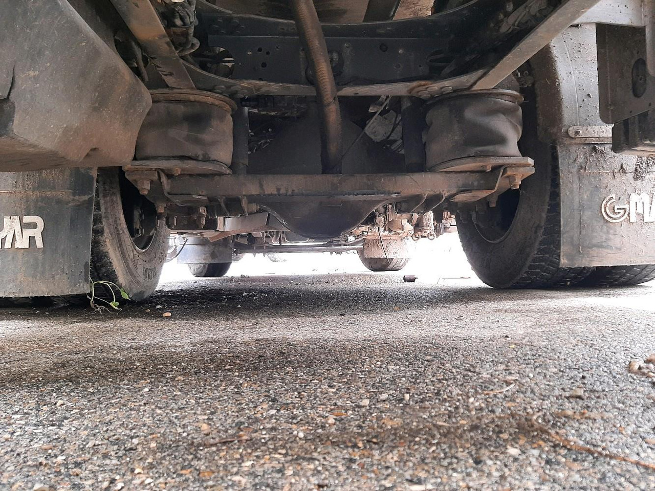 Tank truck VOLVO FL 280 CITERNE: picture 3 Tank truck VOLVO FL 280 CITERNE: picture 3